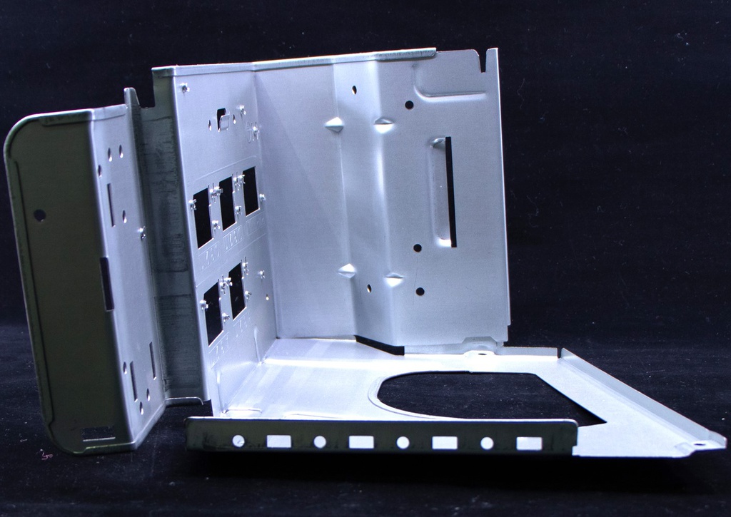 MOUNTING PLATE - TERMINAL BLOCK